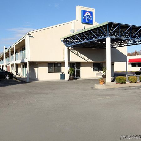 Americas Best Value Inn And Suites Carbondale Extérieur photo